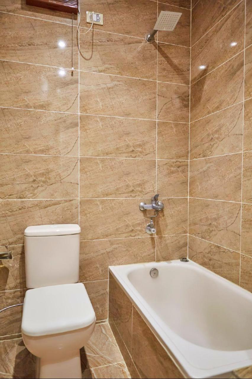 Grand Golden Pyramids View Hotel Kafrat al Jabal Ngoại thất bức ảnh
