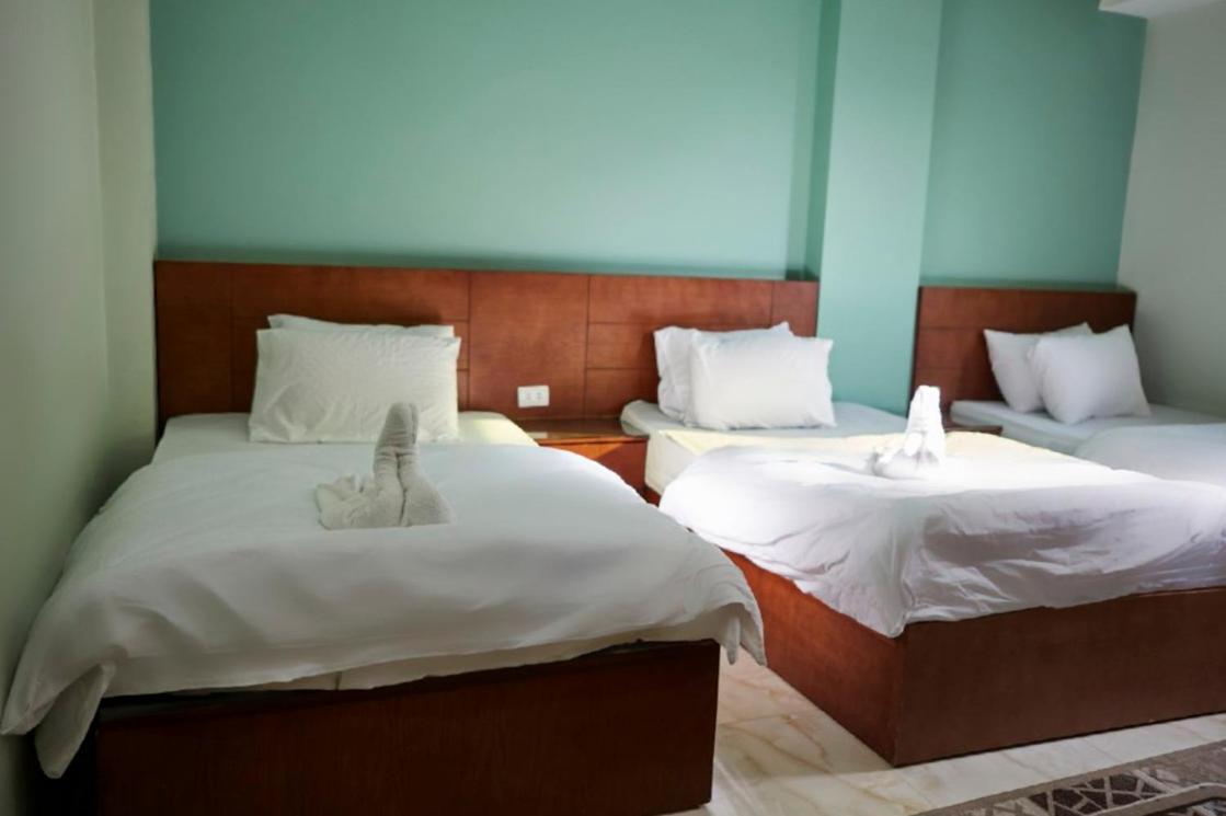 Grand Golden Pyramids View Hotel Kafrat al Jabal Ngoại thất bức ảnh